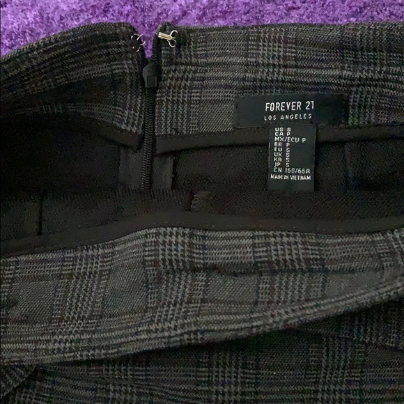 Skort - Picture 2 of 3